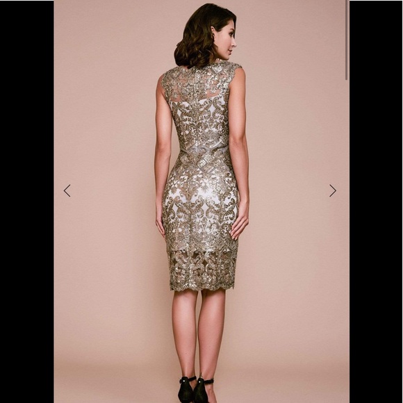 Tadashi Shoji Sleeveless Sequin Cocktail Dress - Picture 2 of 13